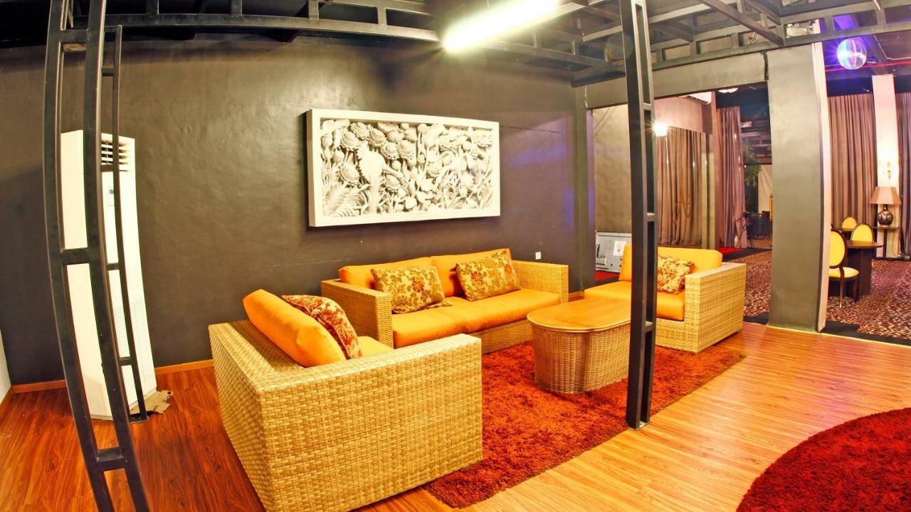 Amaroossa Cosmo Jakarta Jacarta Exterior foto