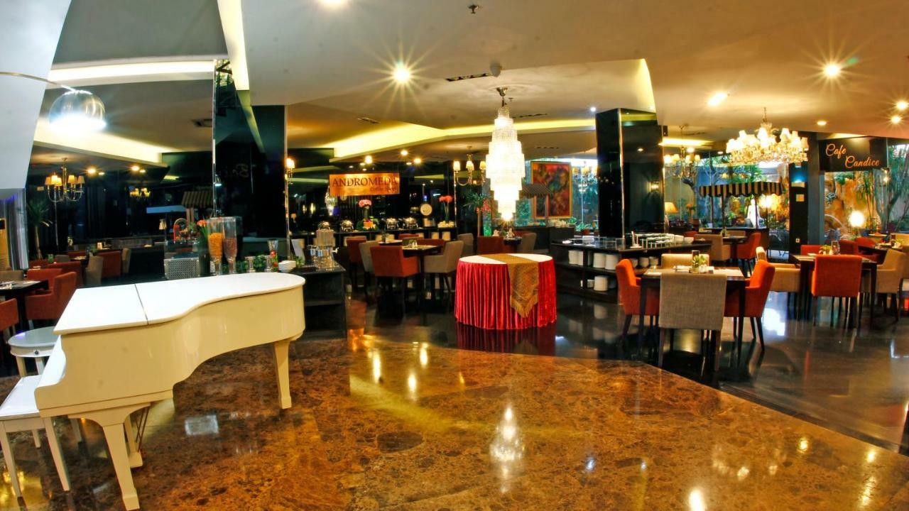Amaroossa Cosmo Jakarta Jacarta Exterior foto